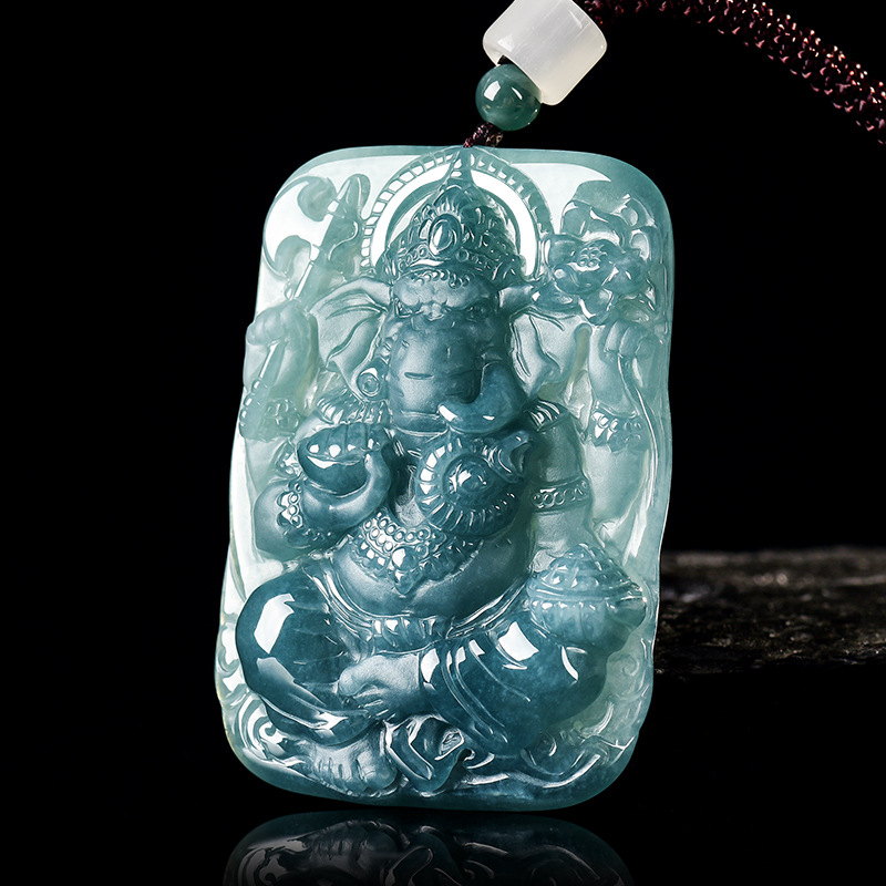 Vintage Fashion Designer - Ciondolo Ganesha in giadeite Myanmar, amuleto