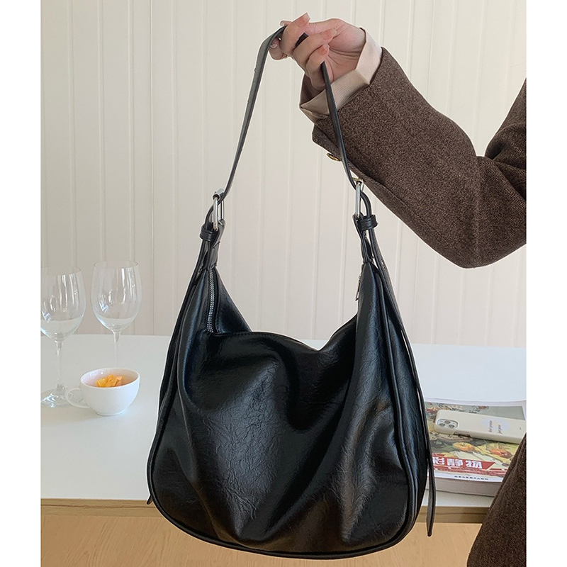 Vintage Fashion Shop - Borse a Tracolla Vintage Moda Autunno