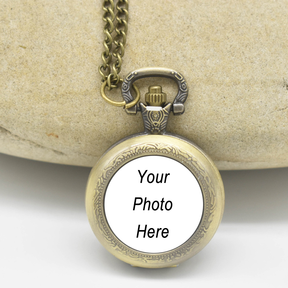 Collana con Ciondolo Orologio  - Vintage Fashion Words recensione e prezzo