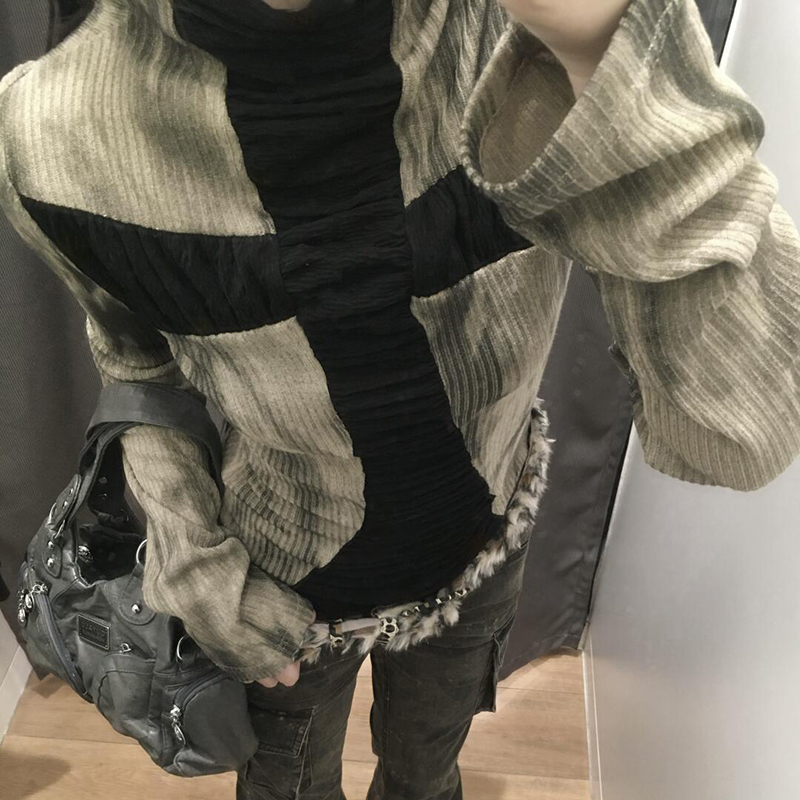 Goth Cross Sottocultura top sl - Turtleneck Knit 90S recensione e prezzo