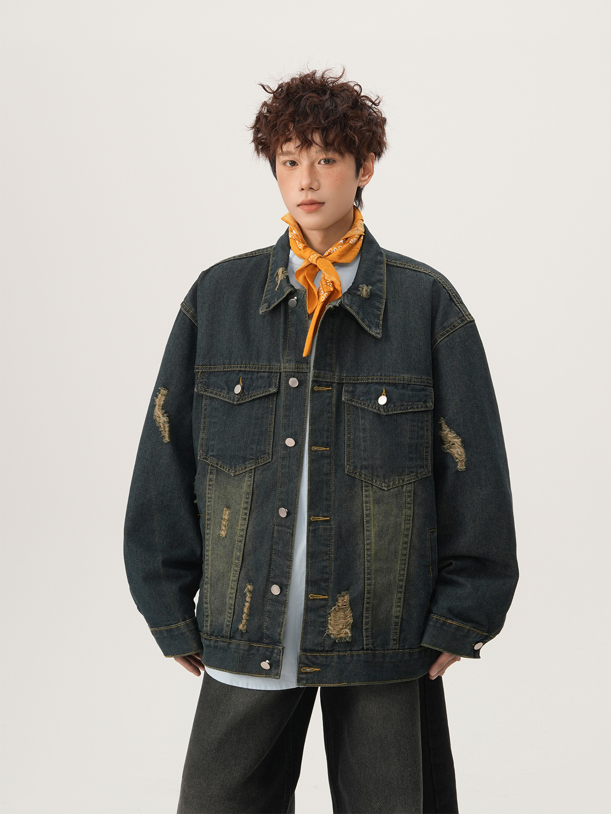 Giacca di jeans strappata in s - Vintage Fashion Jacket recensione e prezzo