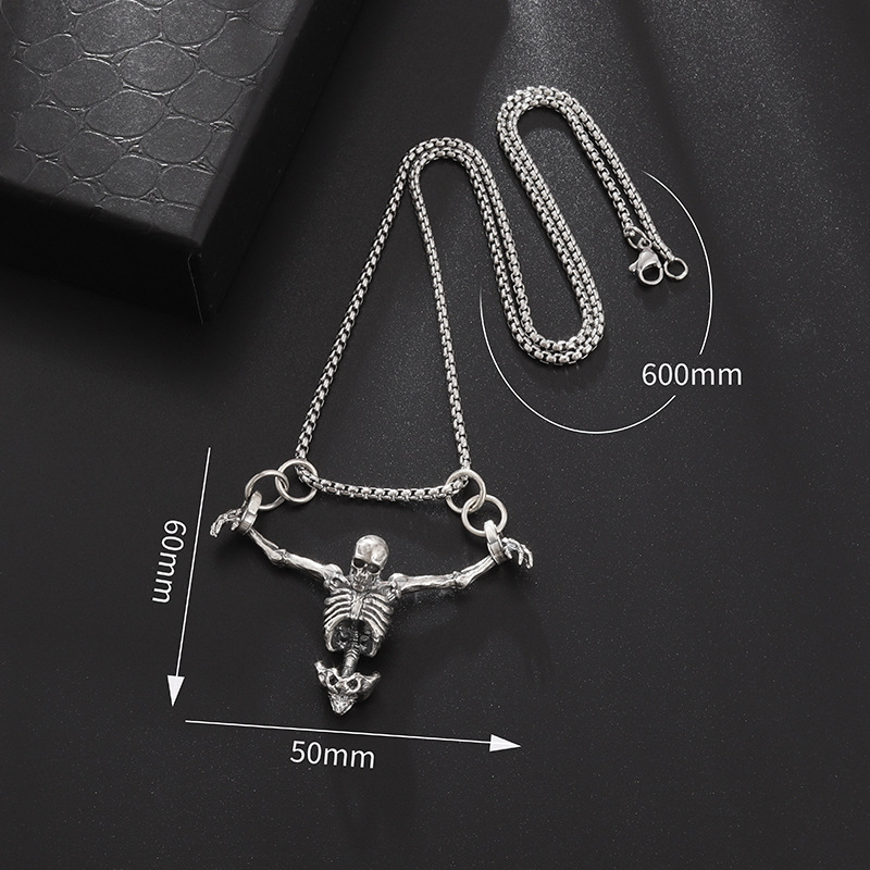 Collana con ciondolo teschio d - Quirky Vintage Fashion recensione e prezzo