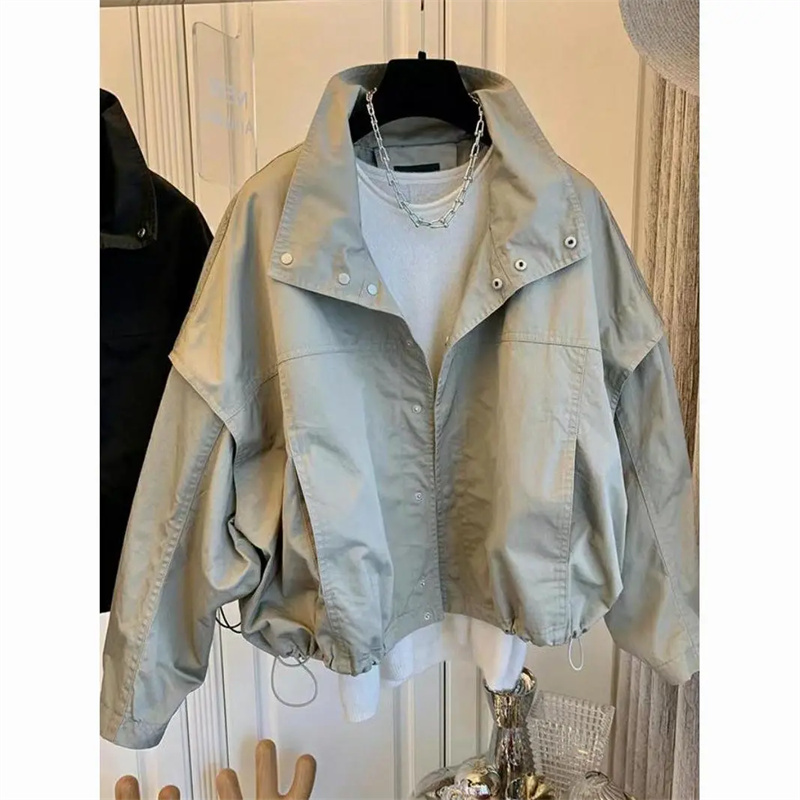 Cappotto antivento con pieghe  - Vintage Fashion Jacket recensione e prezzo