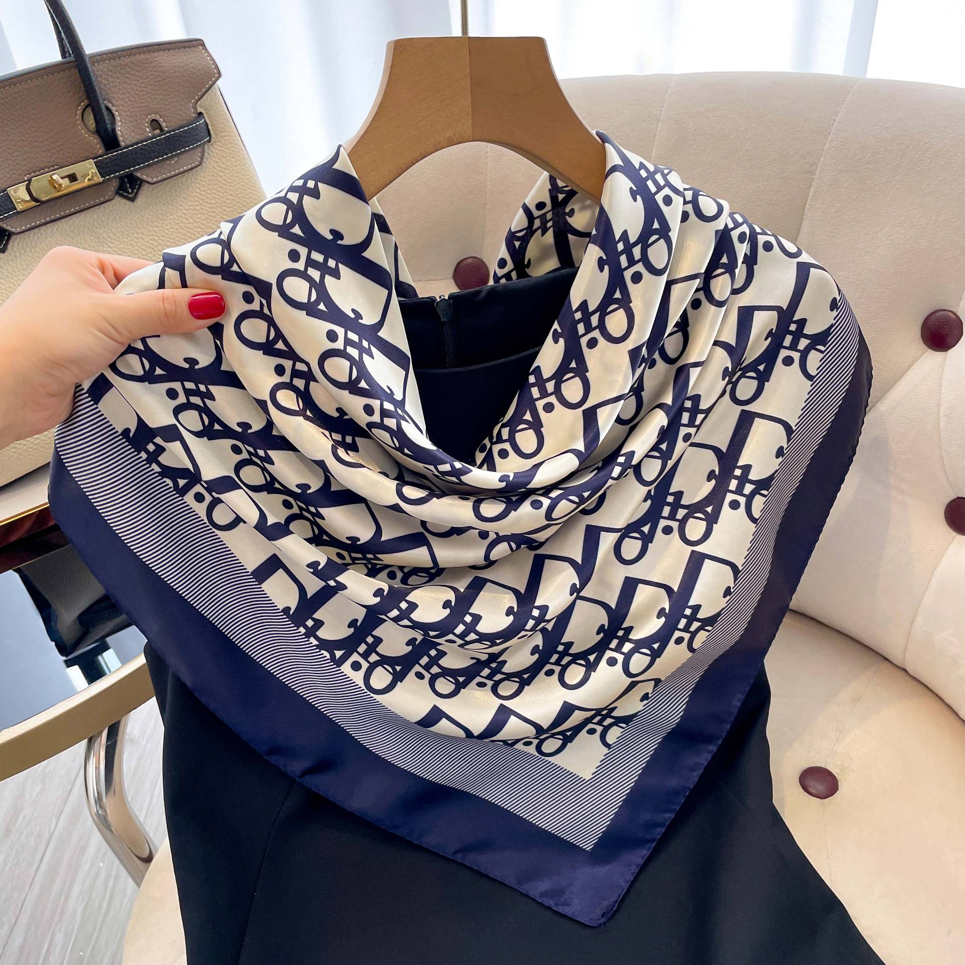 1 pz 90 cm sciarpa di seta da  - Vintage Fashion Shop recensione e prezzo