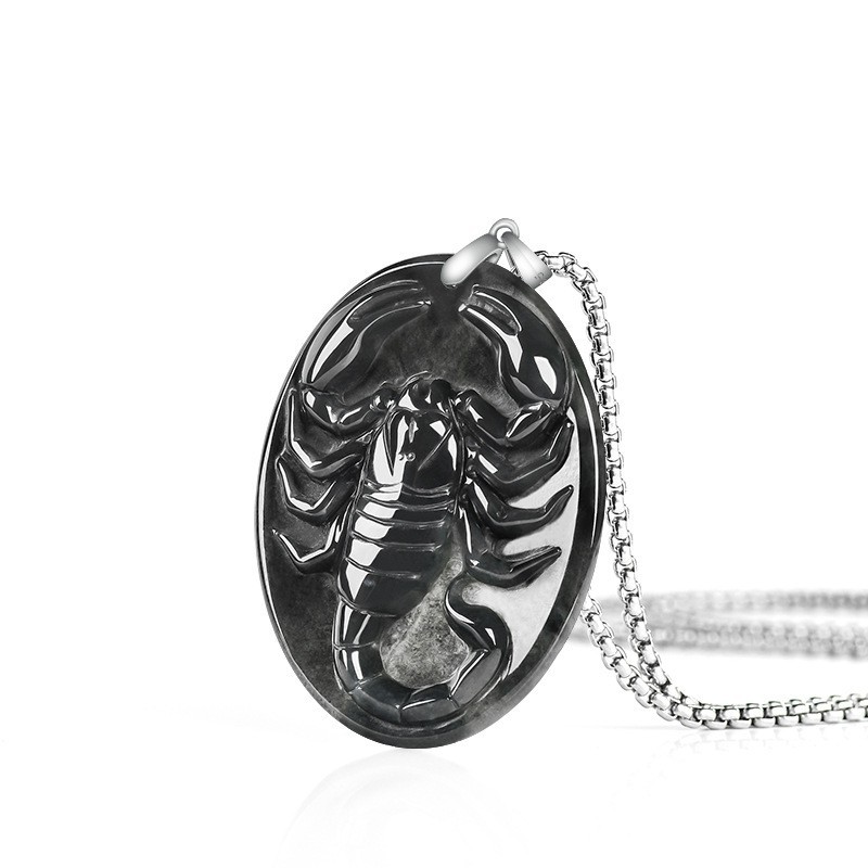 Collana con Pendente a Scorpio - Vintage Fashion Designer recensione e prezzo